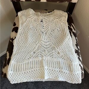 A&F crochet detailed top